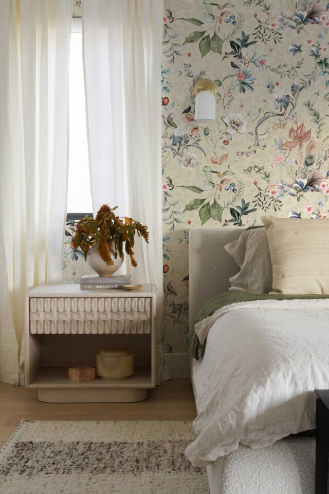 Field Floral Wallpaper